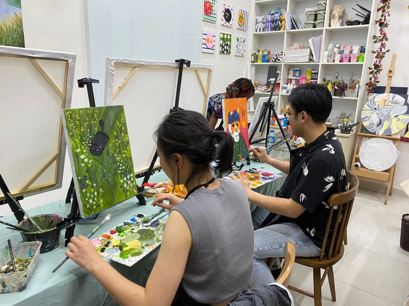 Làm sao để viết STT vẽ tranh không bị “na ná”