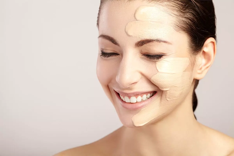 Nên dùng phấn phủ dạng bột hay nén Góc nhìn thực tế