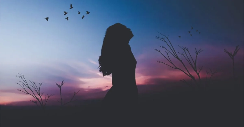 Caption về ánh mắt buồn