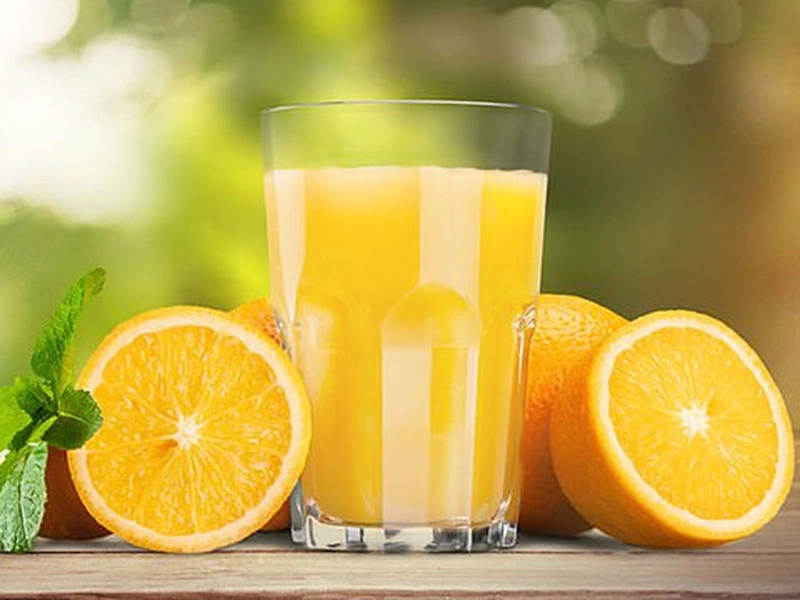 Có nên thêm đường khi uống nước cam