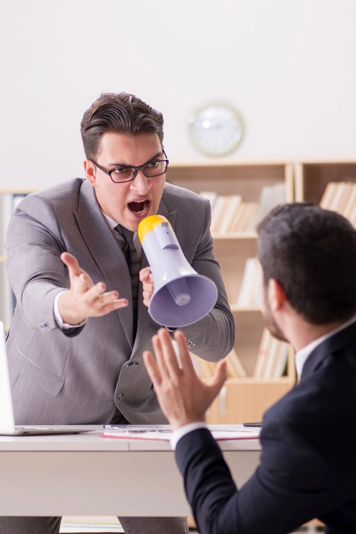 STT bất mãn về công việc và áp lực cuộc sống