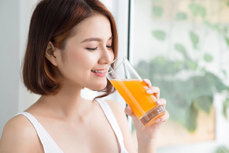 Uống nước cam có mập không? Cách uống không lo tăng cân 